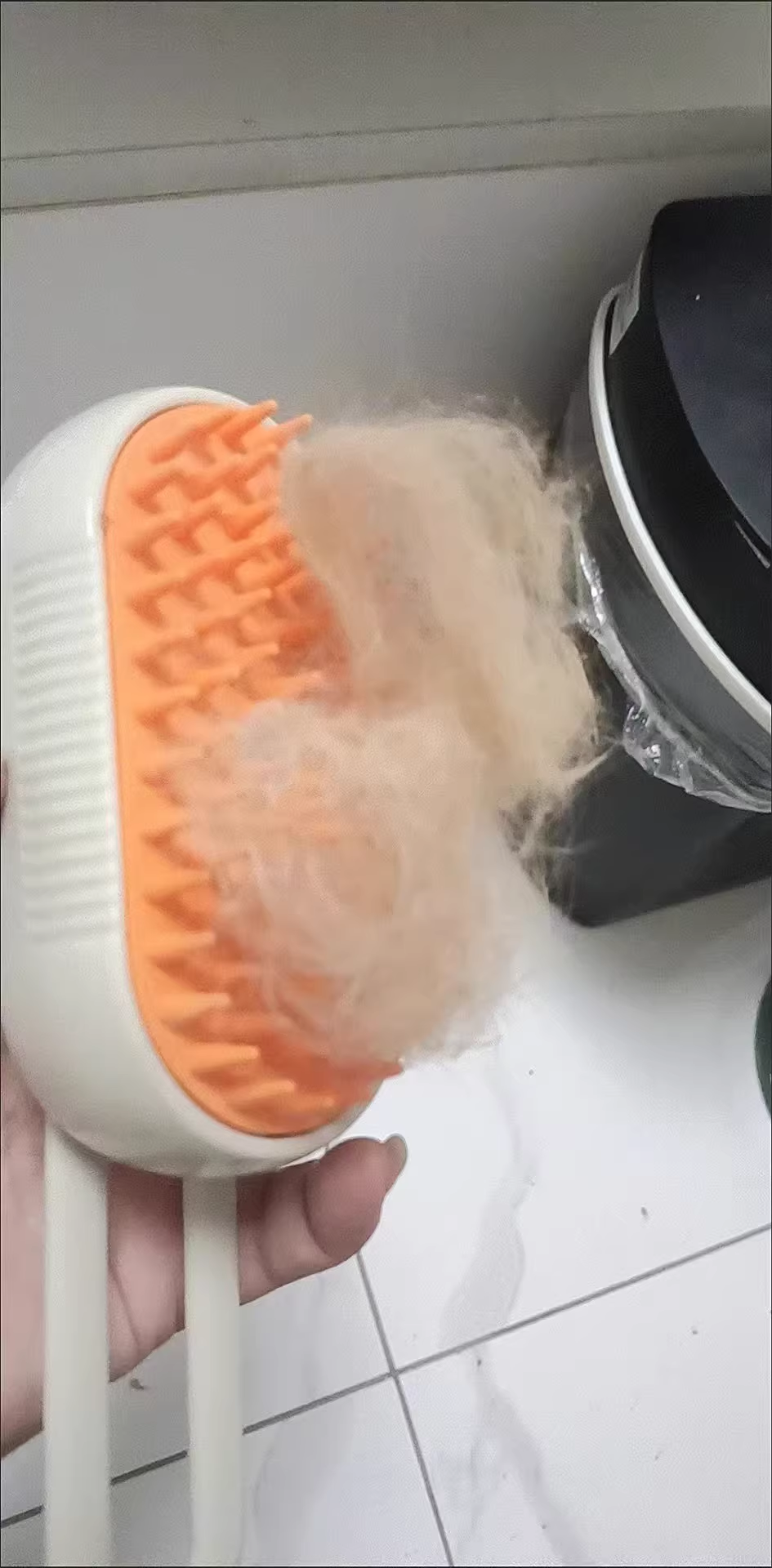 Pet Spray Massage Brush for Cats and Dogs